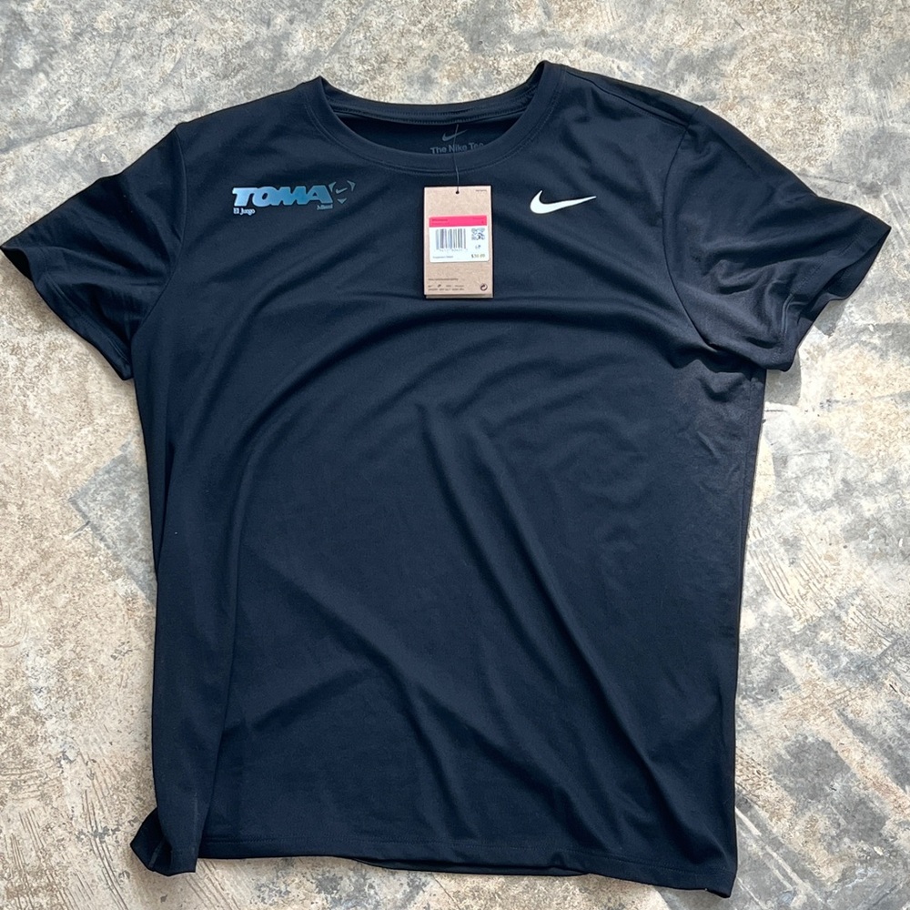 Nike Men's Navy Blue Short Sleeve Tee